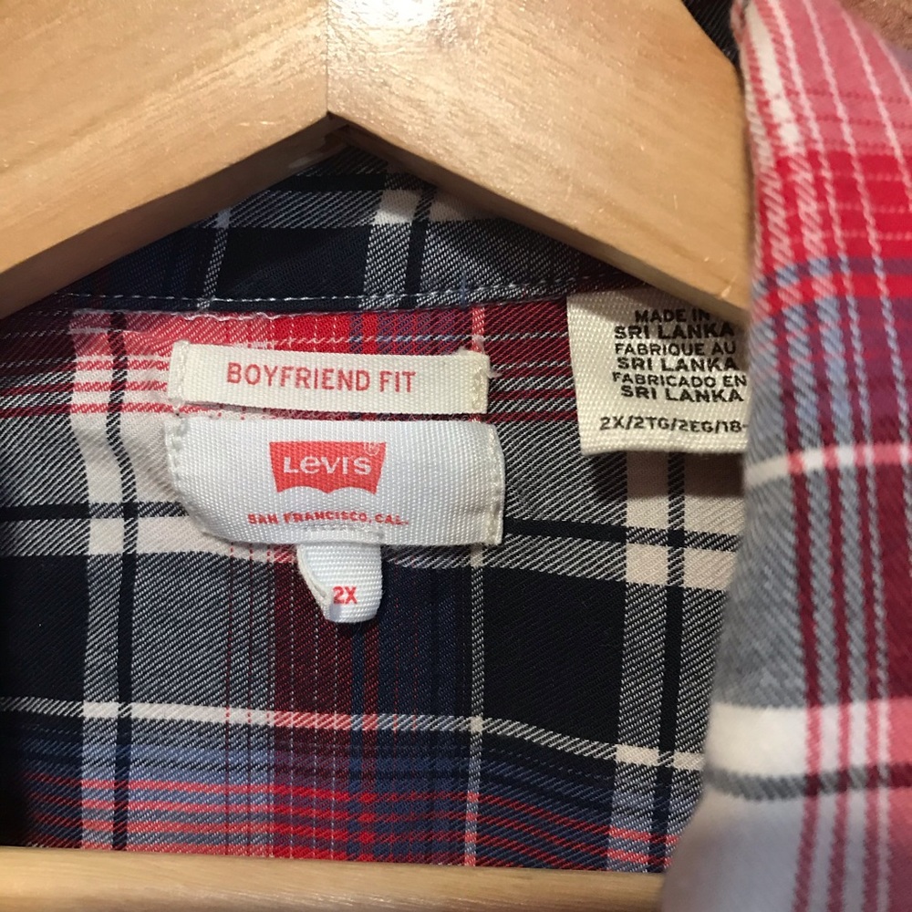 Levi's Women's Workwear Boyfriend Shirt 2X - Picture 4 of 8